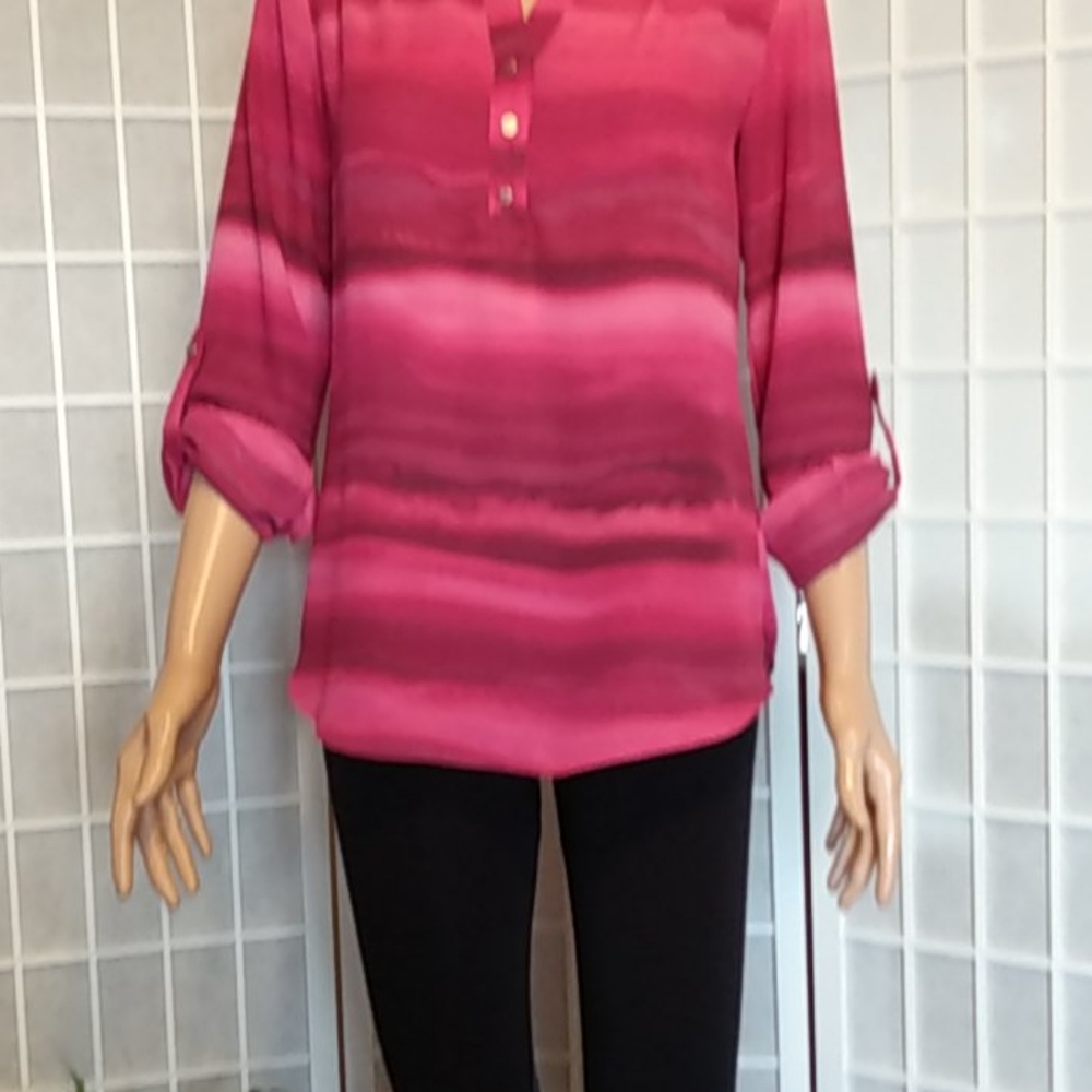 Investments Petite V-Neck Blouse – Pink/Burgundy – SP‎ - Picture 6 of 9